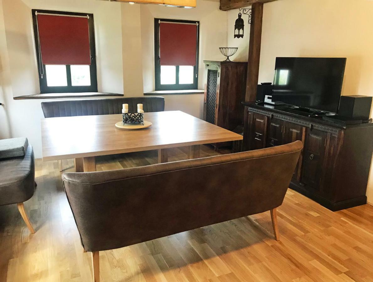 Ferienwohnung Laternenstube Mit Familienbett - Rittergut Leppersdorf エクステリア 写真